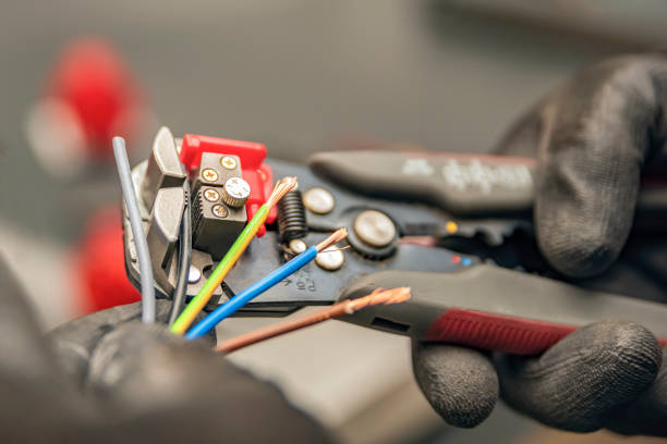 Best Local Electrician Companies  in Valley Cottage, NY